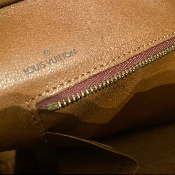 🤍 SOLD 🤍 Louis Vuitton Weekender Tote - Picture 5 of 9